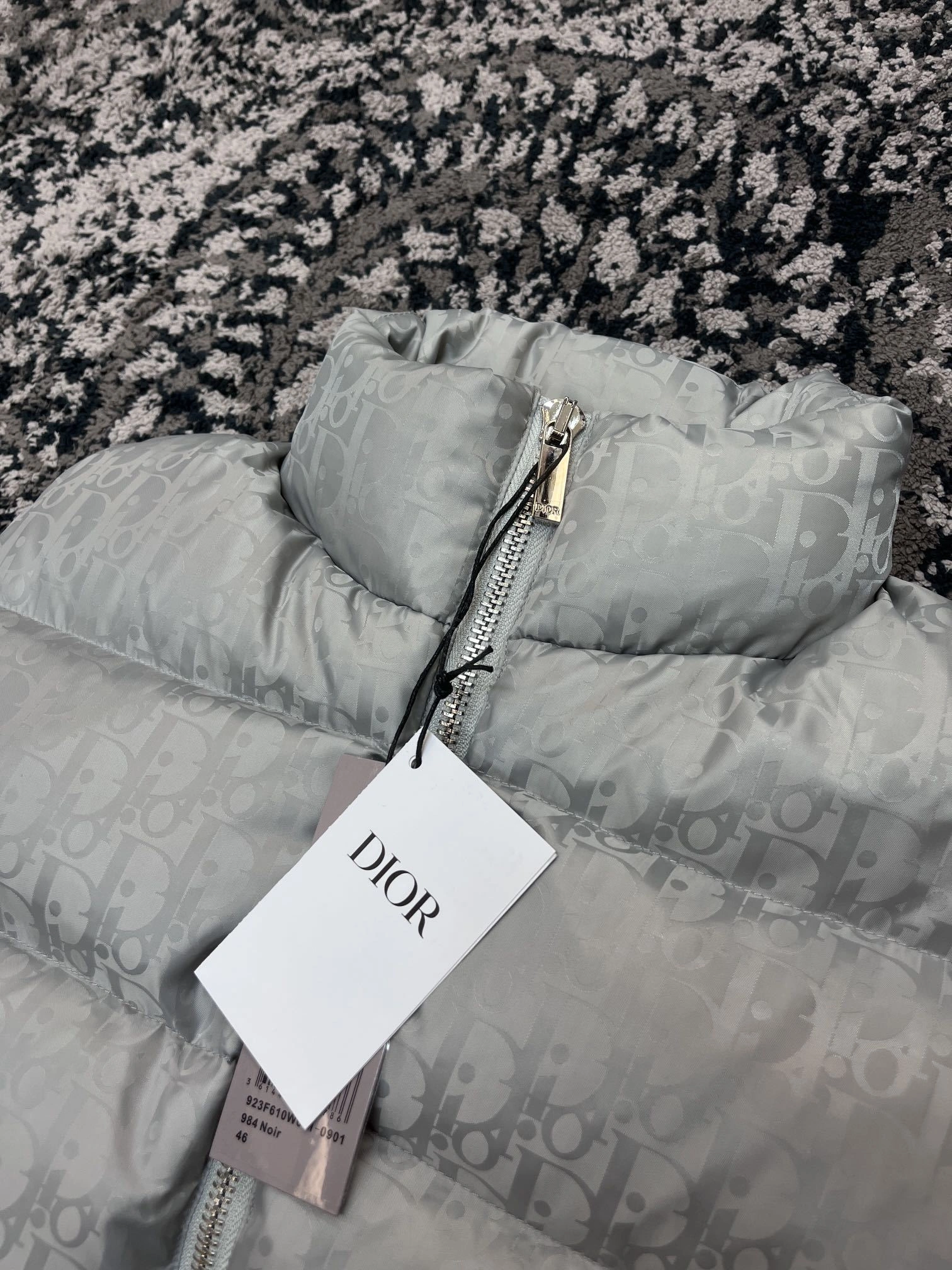 wg.luxury- 4ior Down Jacket oversized 2colour item:D-F409I0404-2